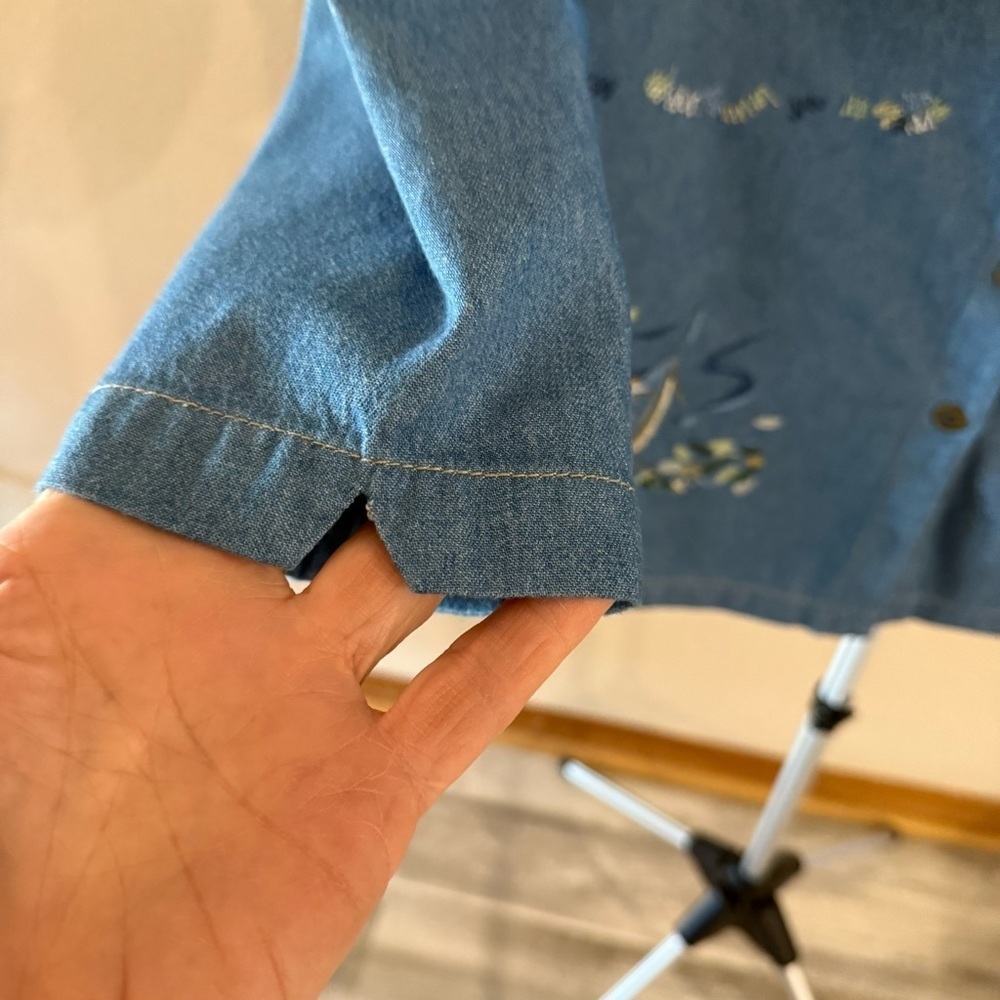 Vintage Koret Denim Shirt Embroidery Art to Wear Embellished Beads Size Large - Picture 3 of 15